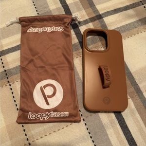 Loopy Case for iPhone 15 Pro.